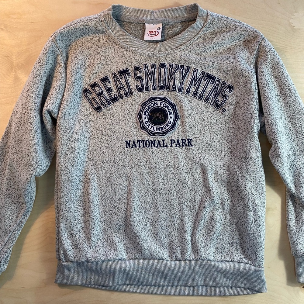 Crazy Apparel Sweat Shirt size Medium (DE)
